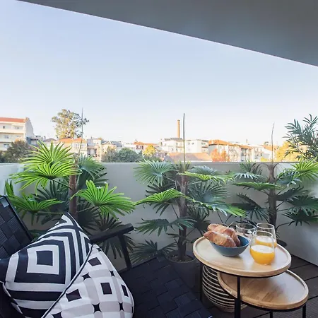 Gallery District Escape, Retreat