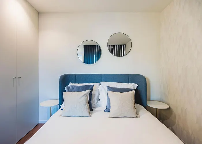 Gallery District Escape, Retreat